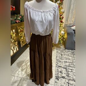Brown skirt